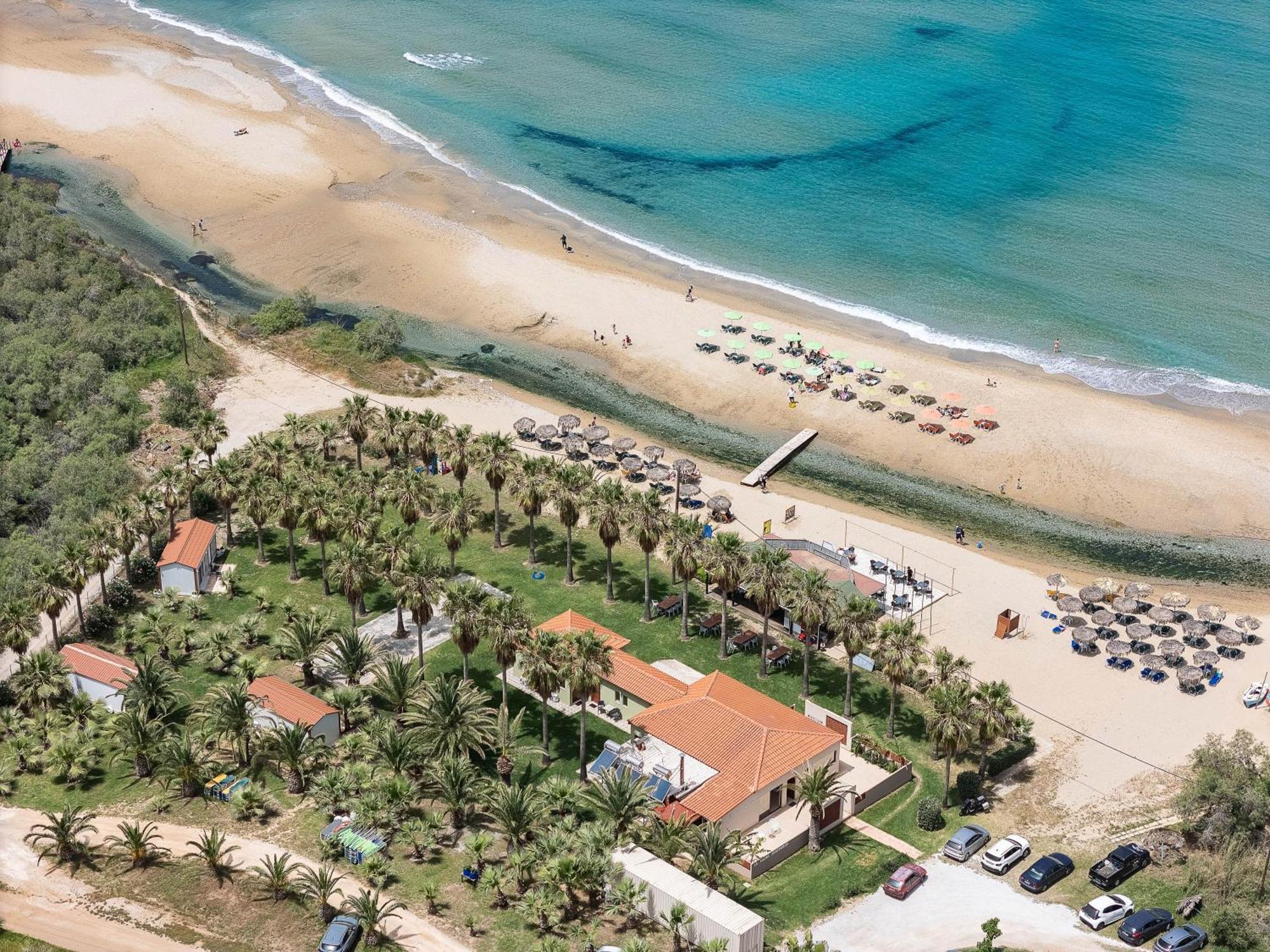 La Palma Beachfront Suites Georgioupoli Bagian luar foto
