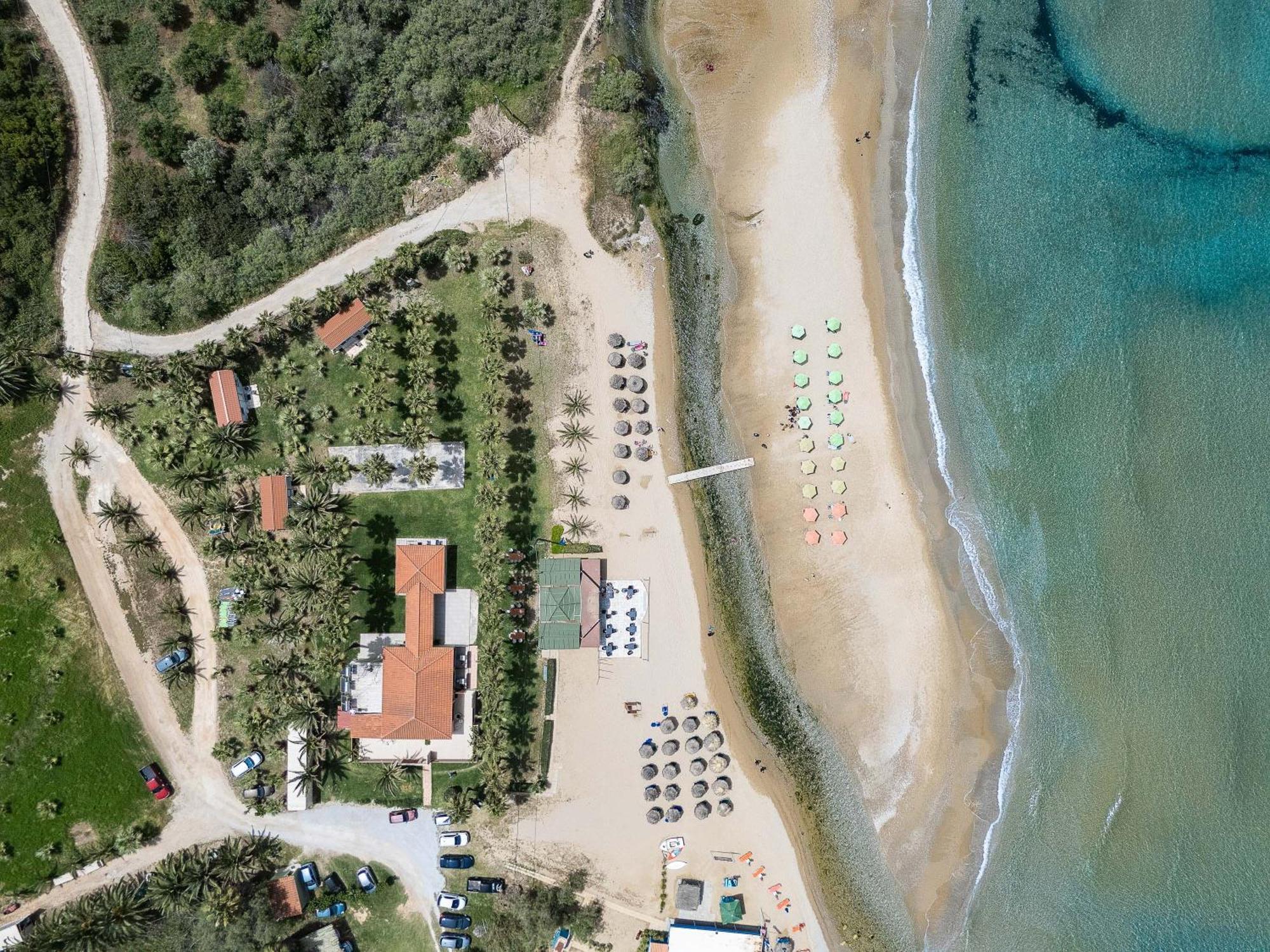 La Palma Beachfront Suites Georgioupoli Bagian luar foto